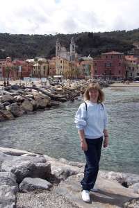 Xtrallusion photo gallery of Italy. Photos, pictures, images and photographs of the Italian Rivieras, the Italian Lakes, the Italian Alps, the Cinque Terre, the Amalfi coast and some of the most beautiful corners of Italy. Plus photos of Italian cities such as Pisa, Milan, Genoa and Rome.